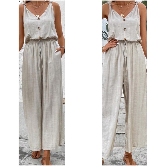 069 Solid Button Detail Wide Leg Casual Jumpsuit - Picture 7 of 9